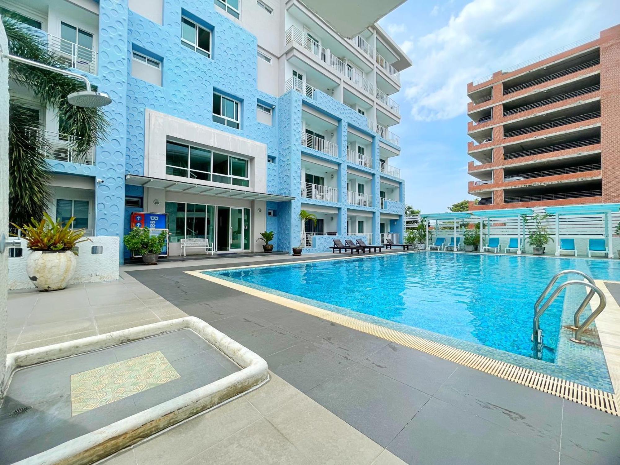 Hotel Baan Pattaya By Sabai Exterior foto