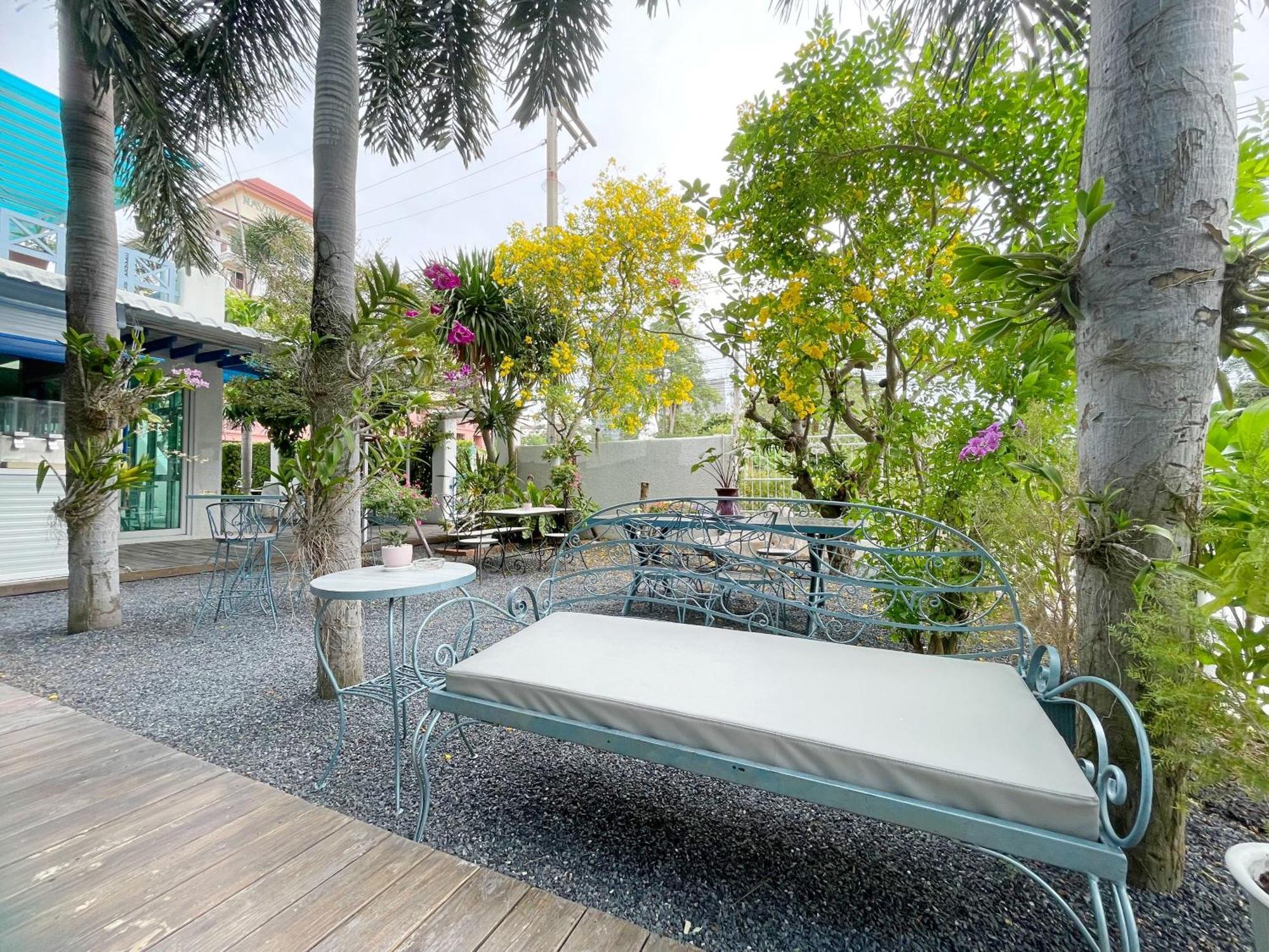 Hotel Baan Pattaya By Sabai Exterior foto